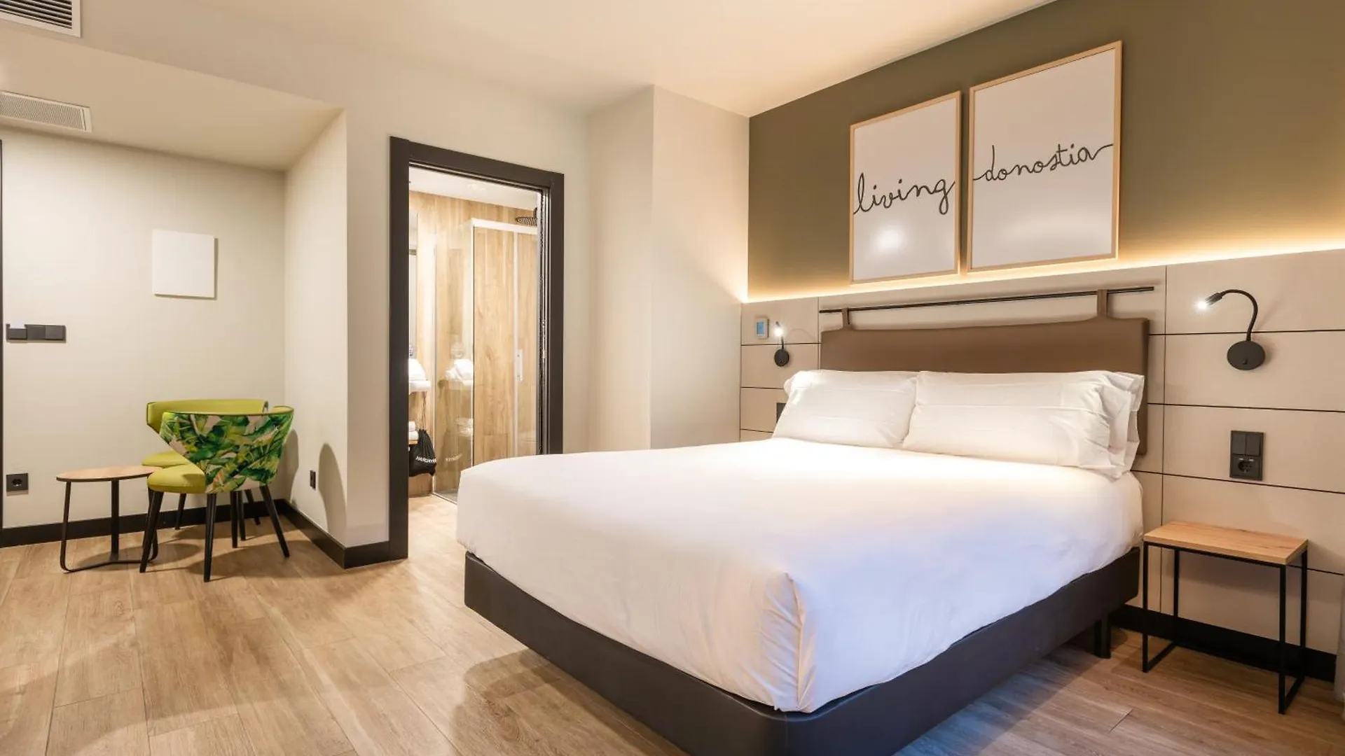 Leonardo Boutique Hotel San Sebastian 2*,