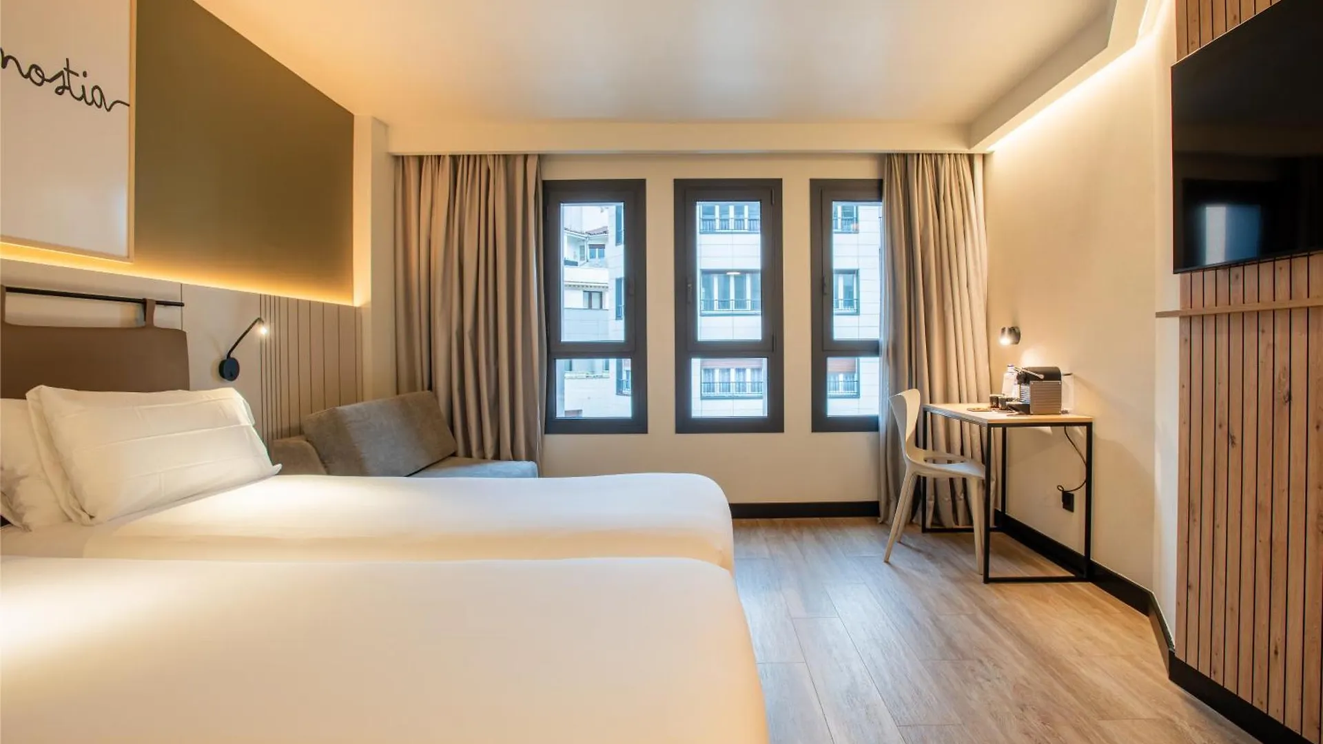 Leonardo Boutique Hotel San Sebastián 2*,